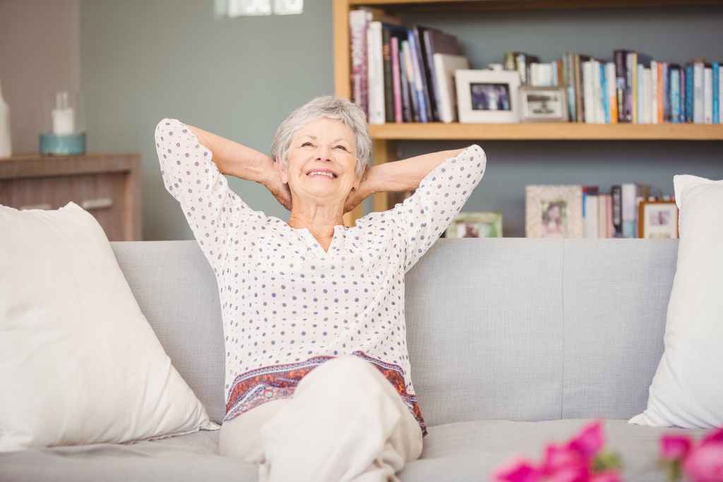 Spring-Cleaning Tips for Seniors: Strategies for a Cleaner, Less Cluttered Home